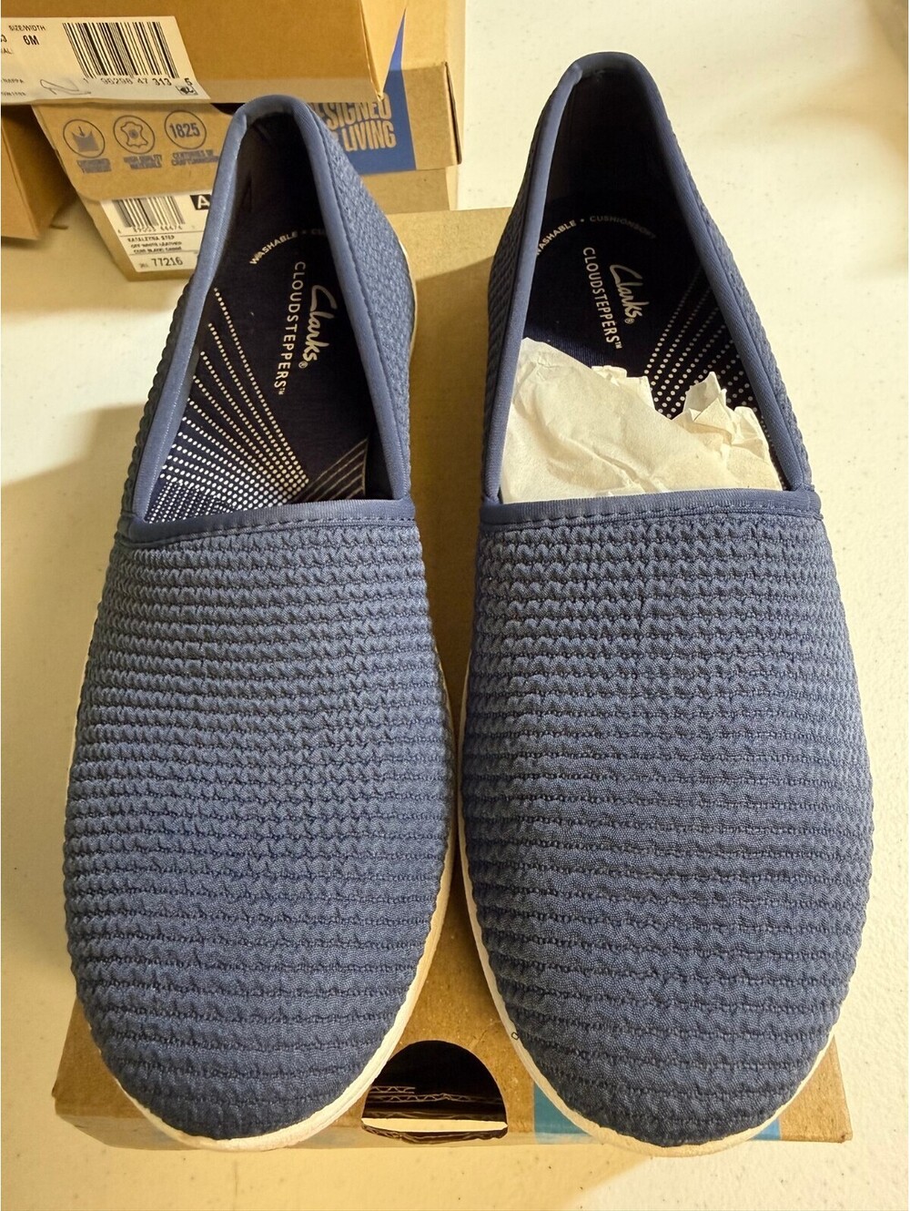 Clarks Breezestretch Navy Slip-On Shoes Size 8 M